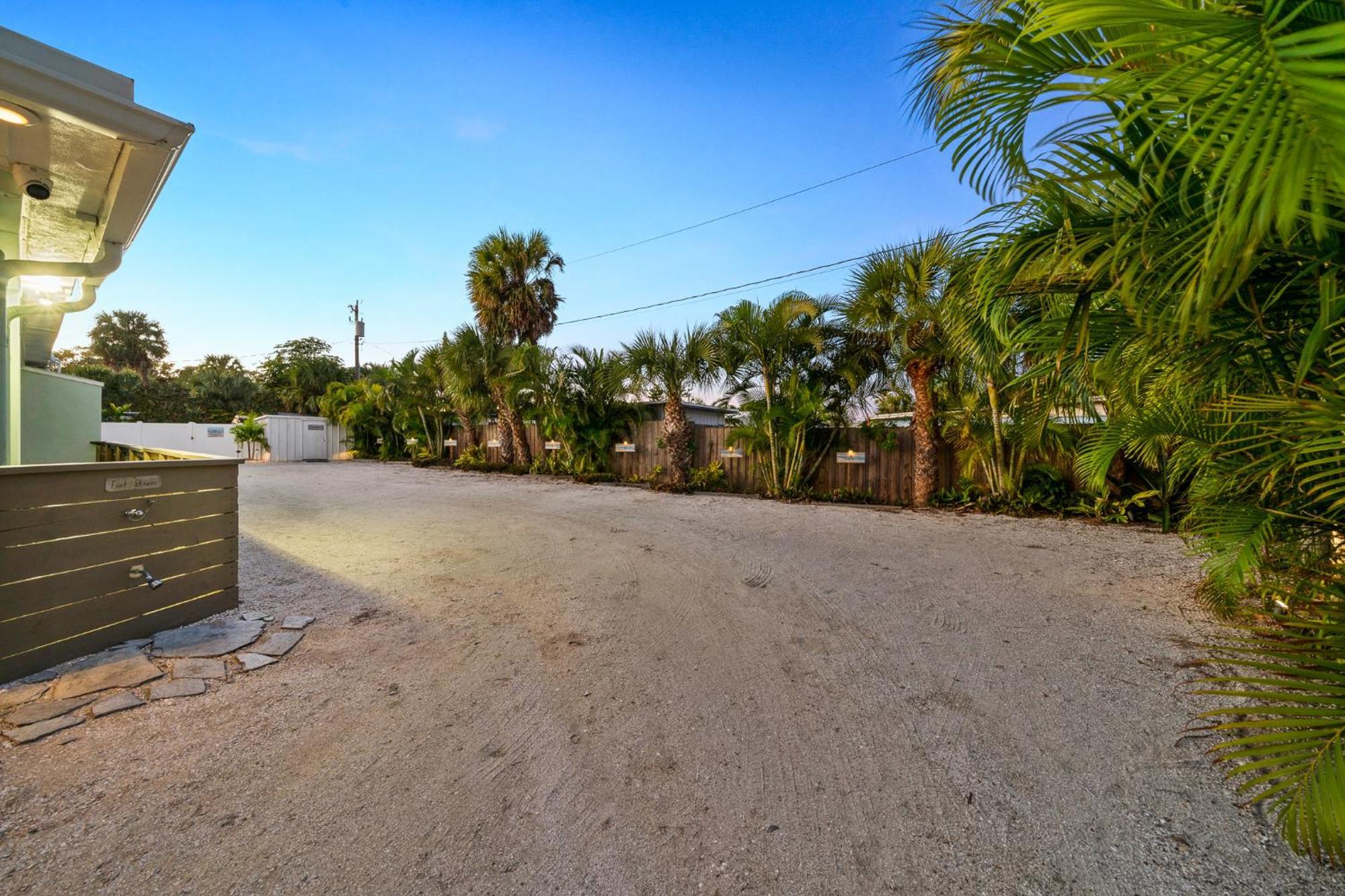 Apartment Boutique Vacation Complex At Beach *