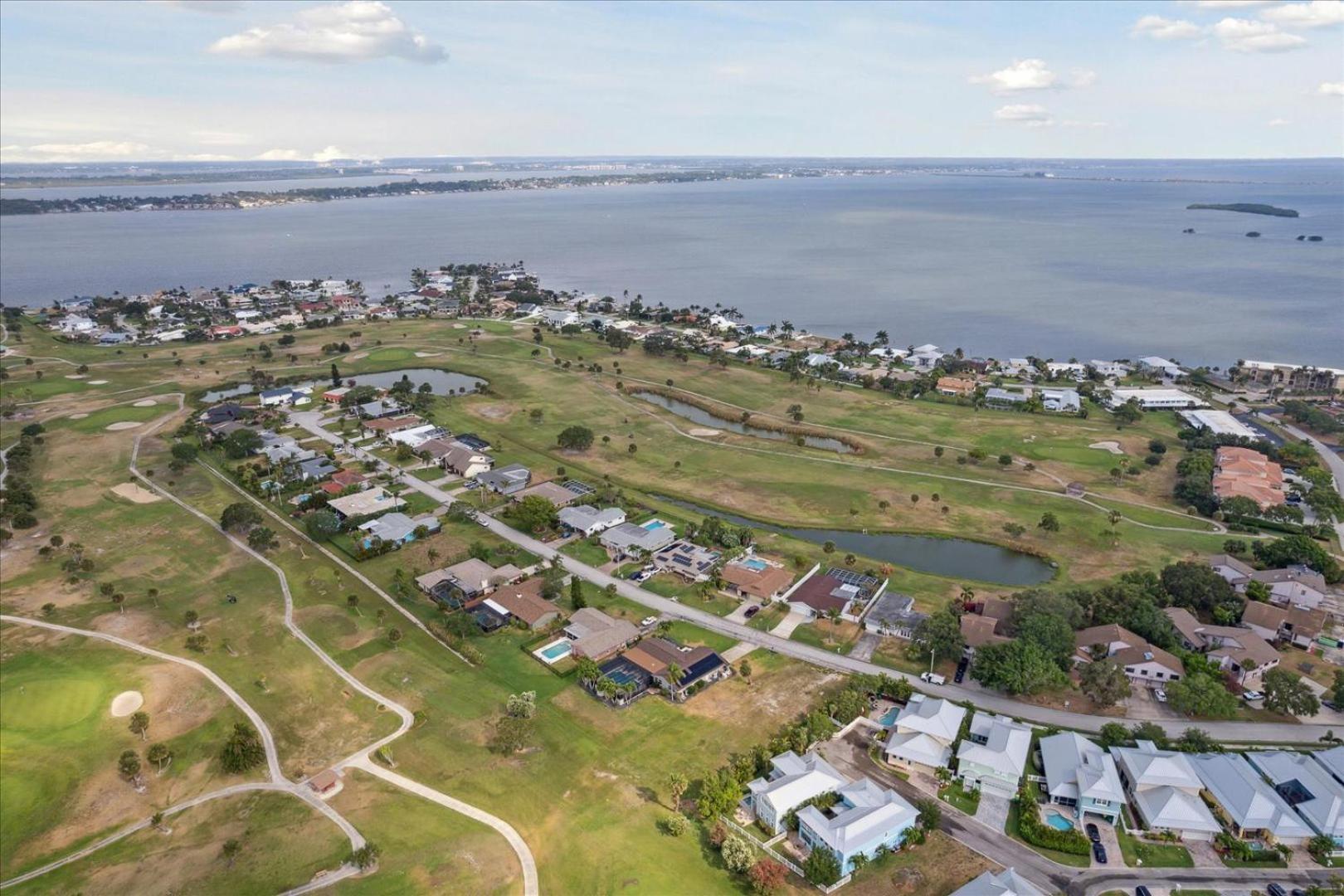Holiday home 12 Fairway Drive *