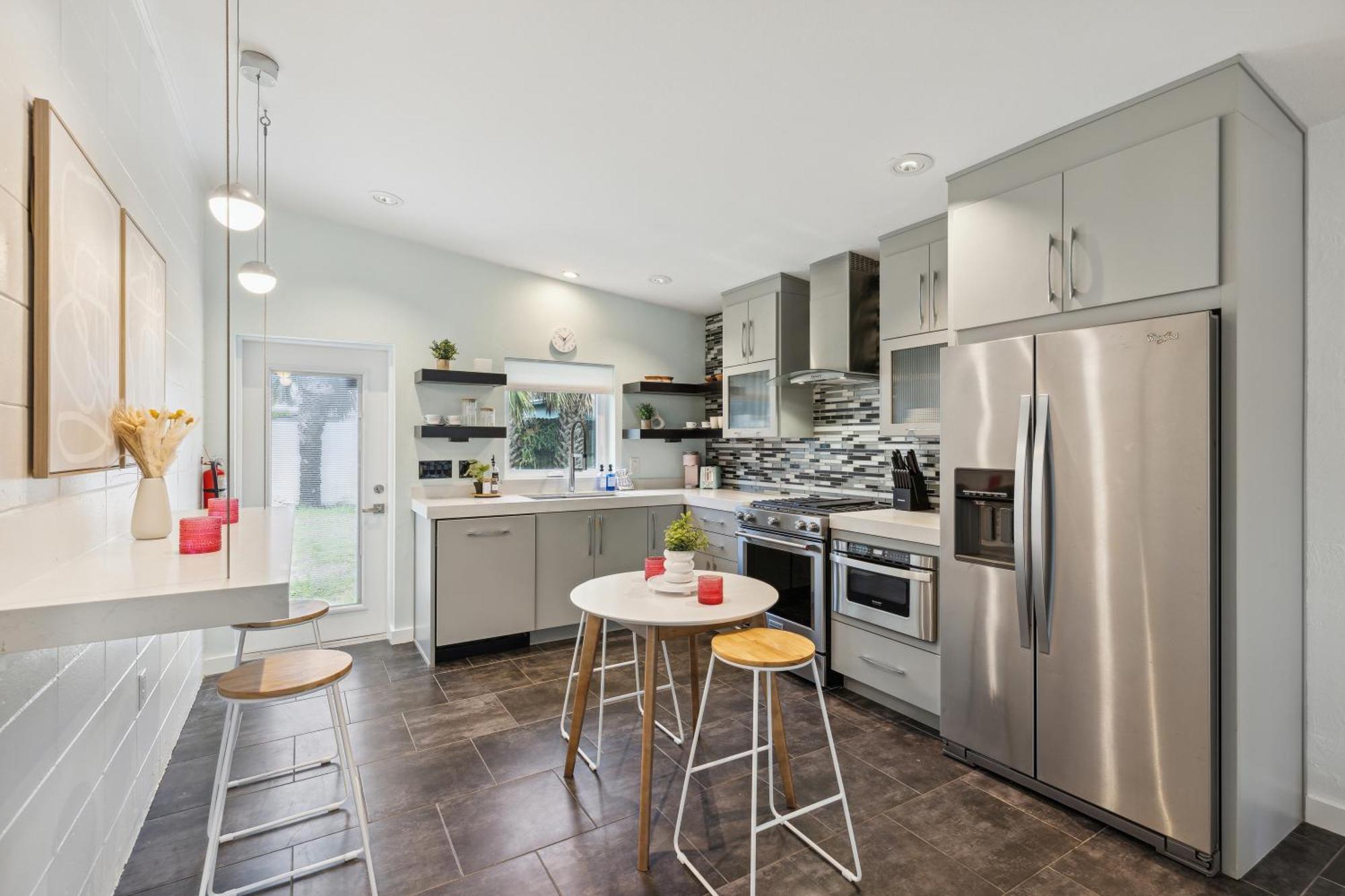 Holiday home Steps From The & 3 Miles To Cruise Ports! Cocoa Beach