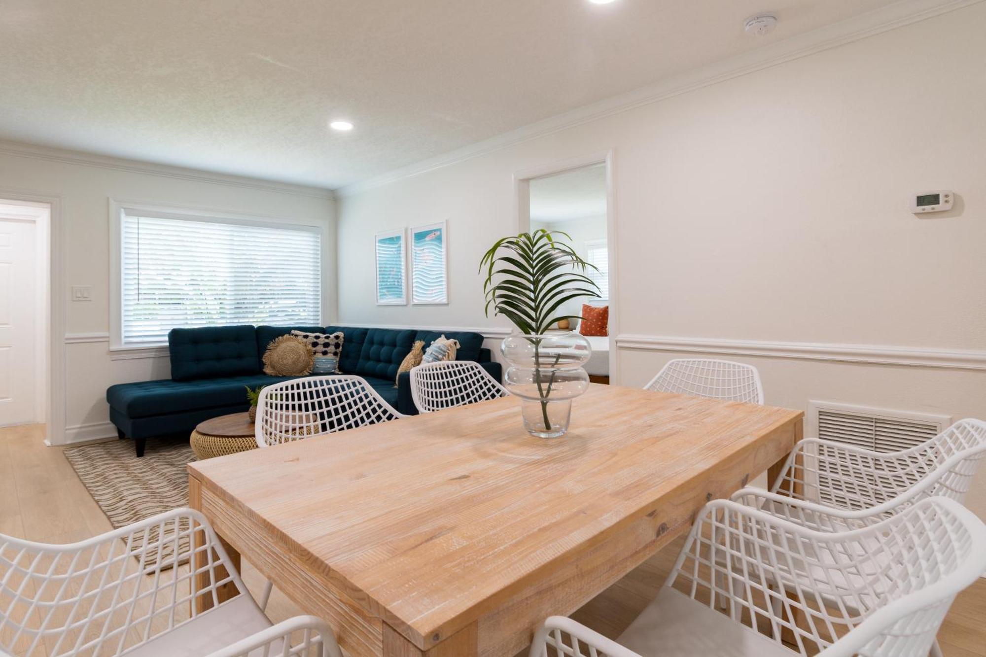 Aparthotel The Juni Cocoa Beach