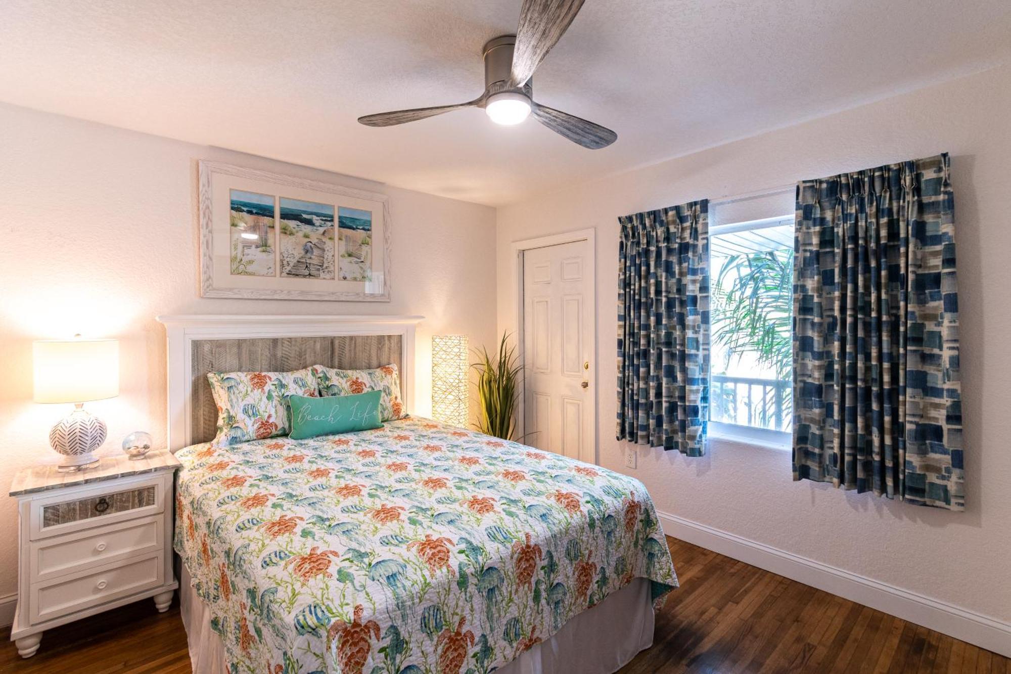 400 South Aparthotel