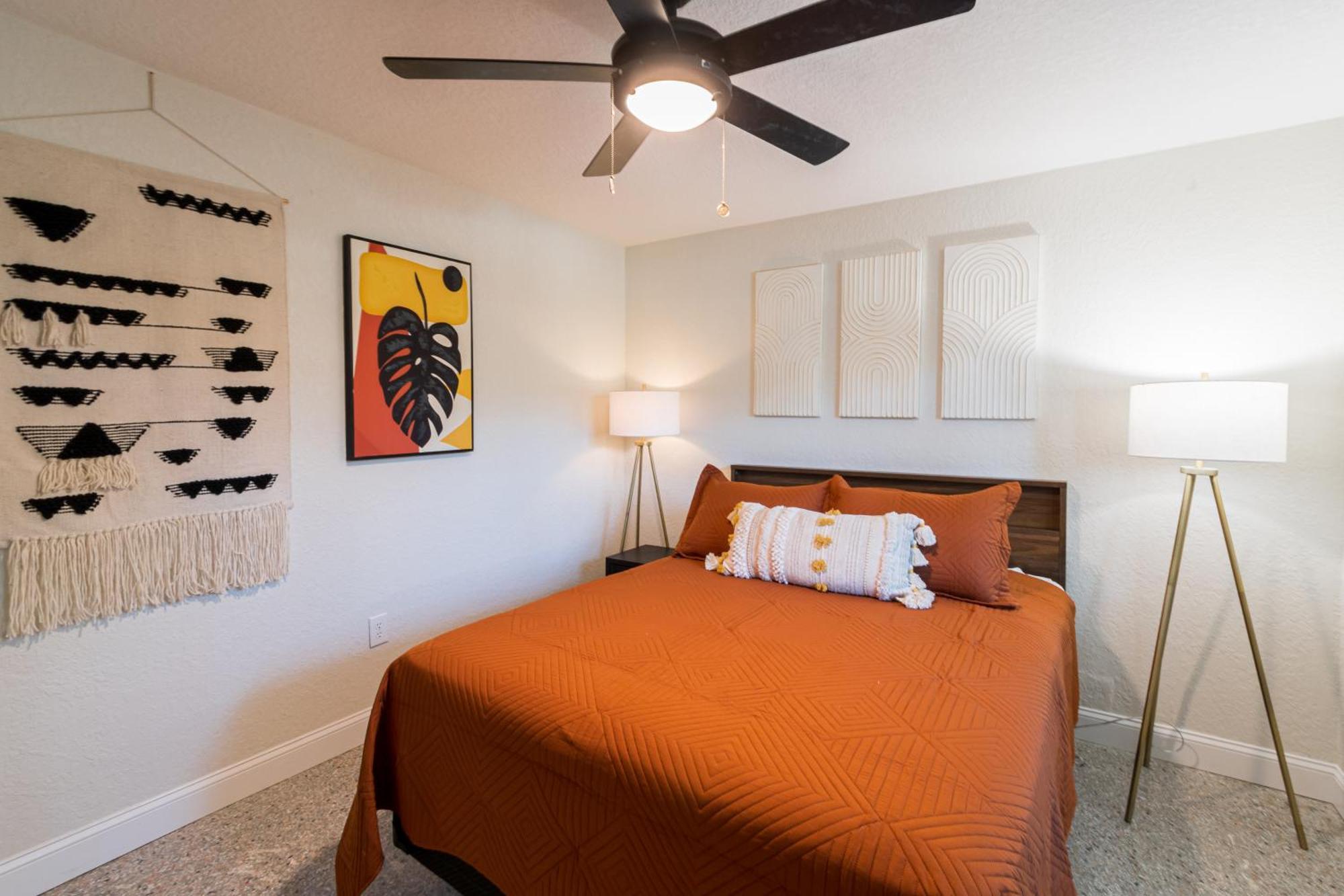 400 South Aparthotel