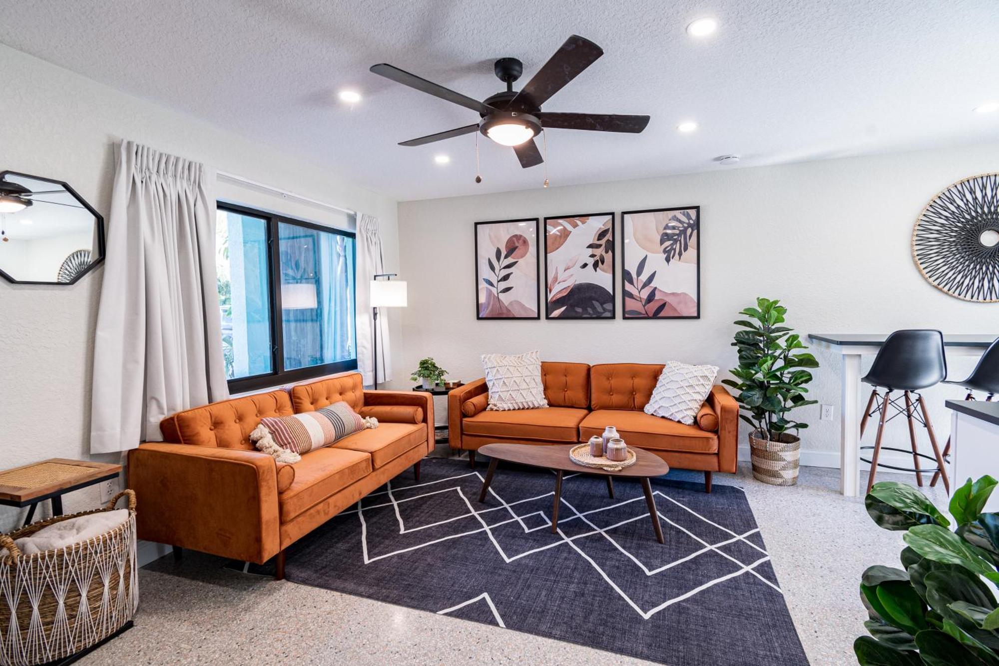 Aparthotel 400 South Cocoa Beach