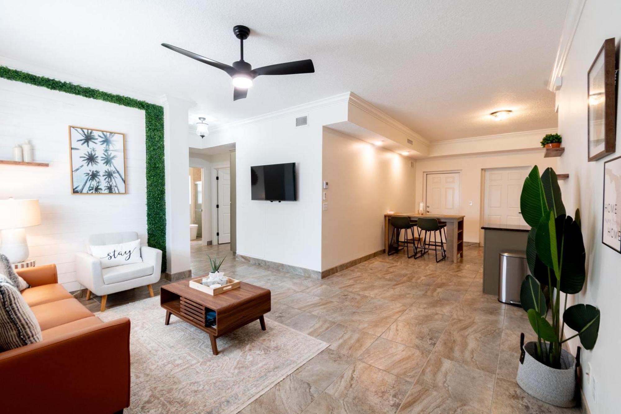 Aparthotel Sole #1-2 Min To Beach-patio & Courtyard Cocoa Beach