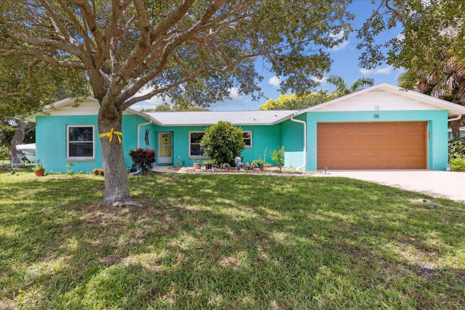 111 Sunset Drive Holiday home *