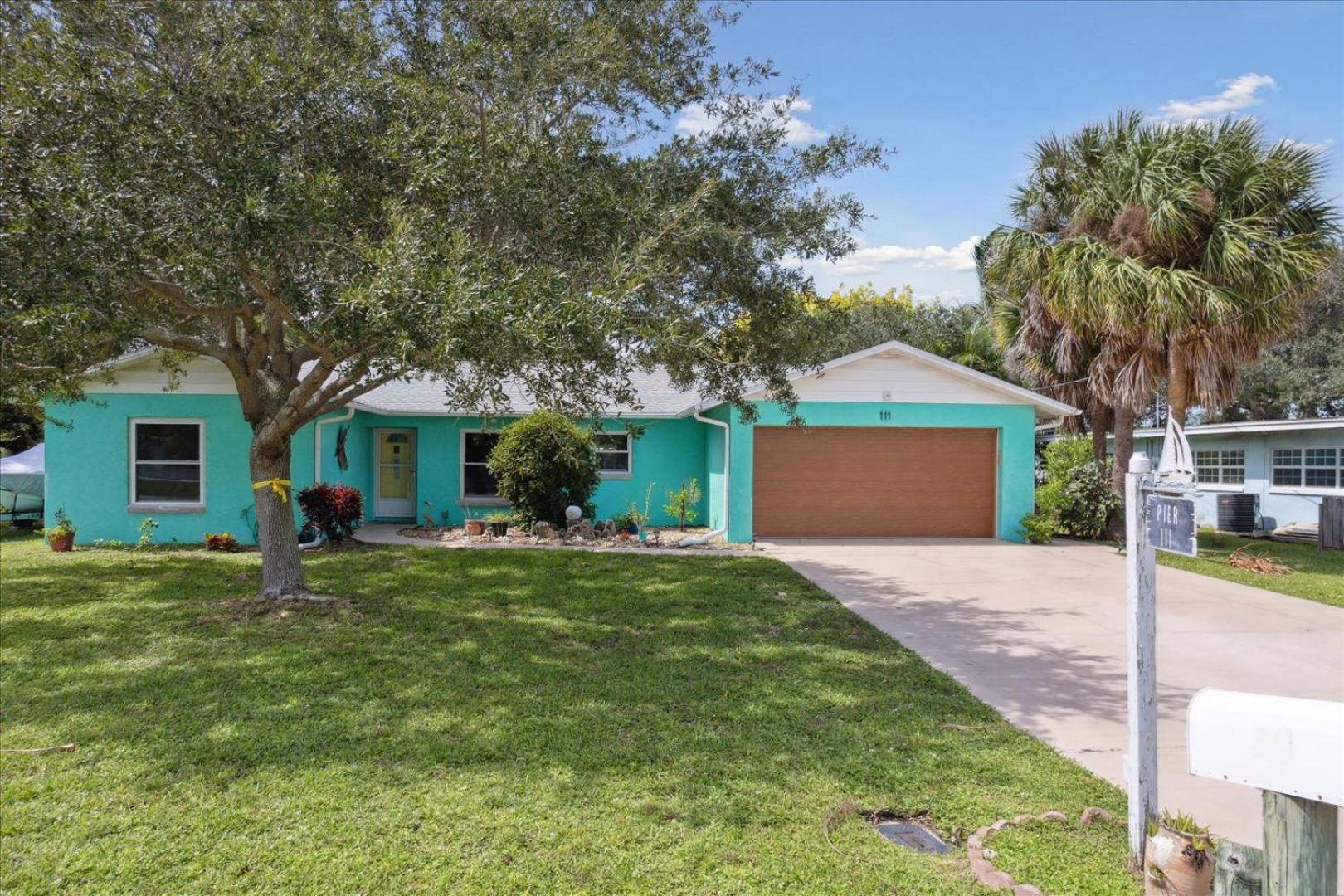 Holiday home 111 Sunset Drive *