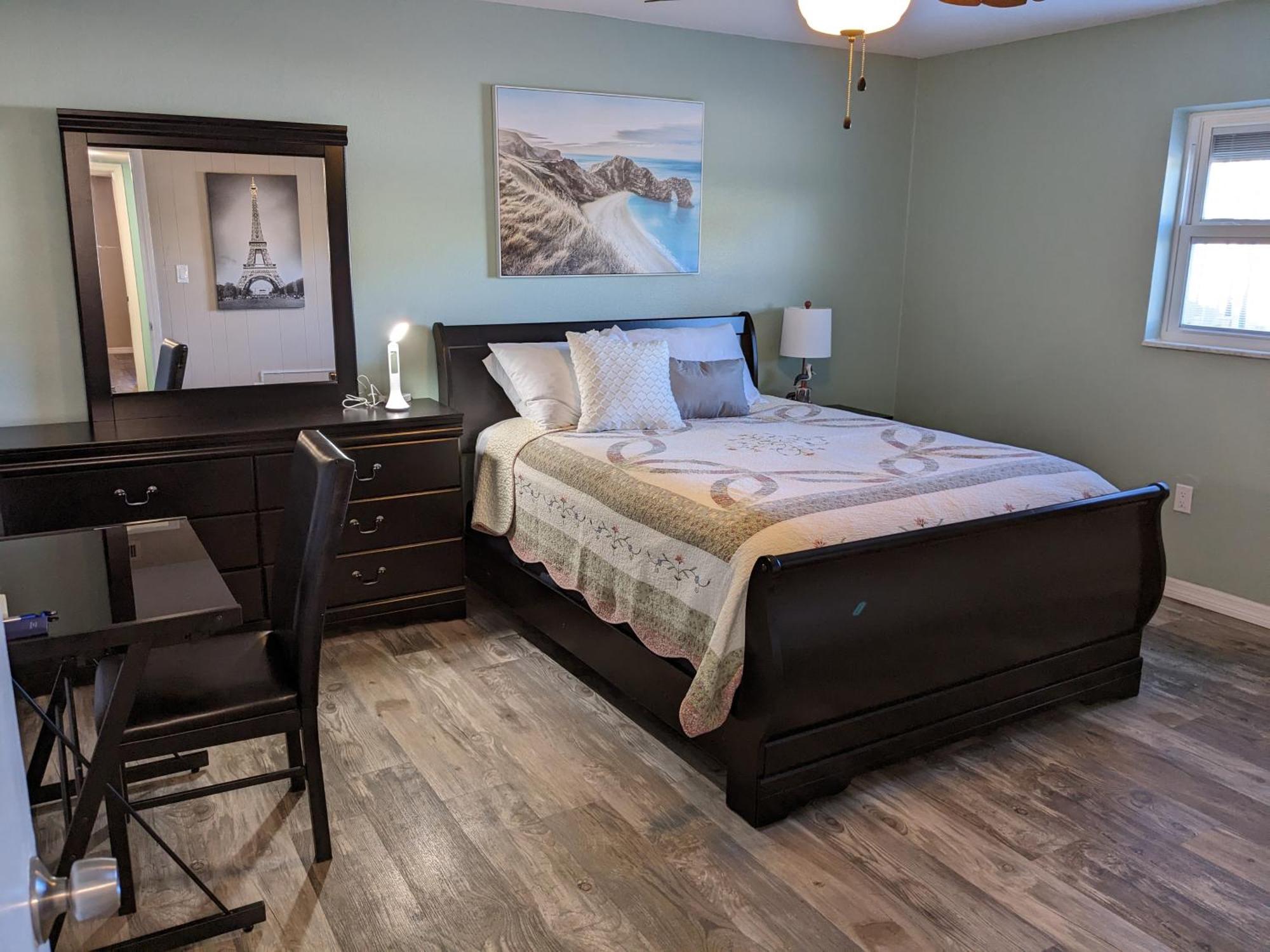 Ocean Front By Cocoa Pier Apartment *