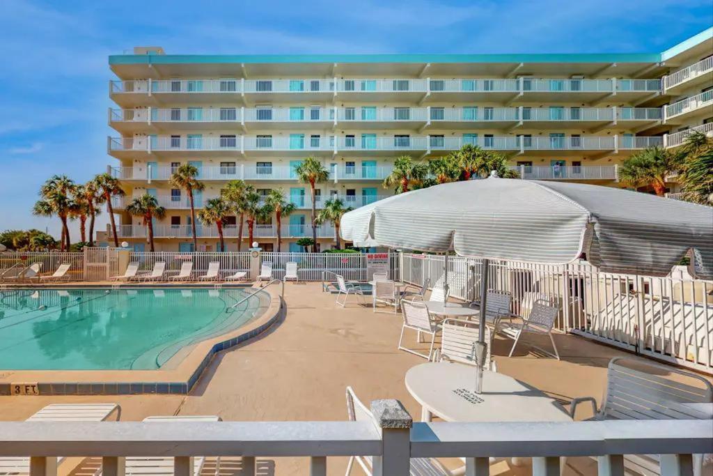 Holiday home Sandcastles 2br2ba Cocoa Ocean Views!