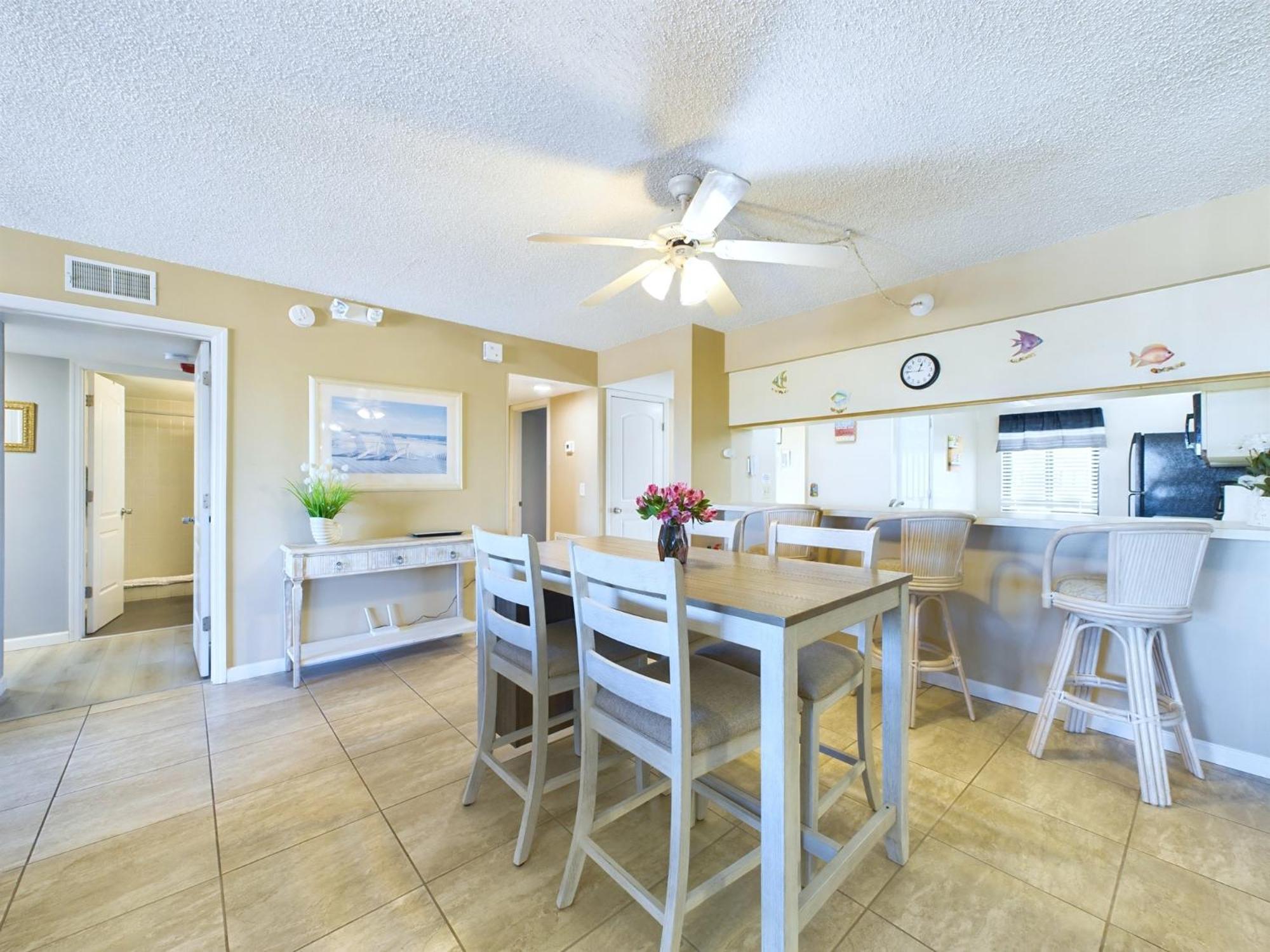 Sandcastles 2br2ba Cocoa Ocean Views! Cocoa Beach