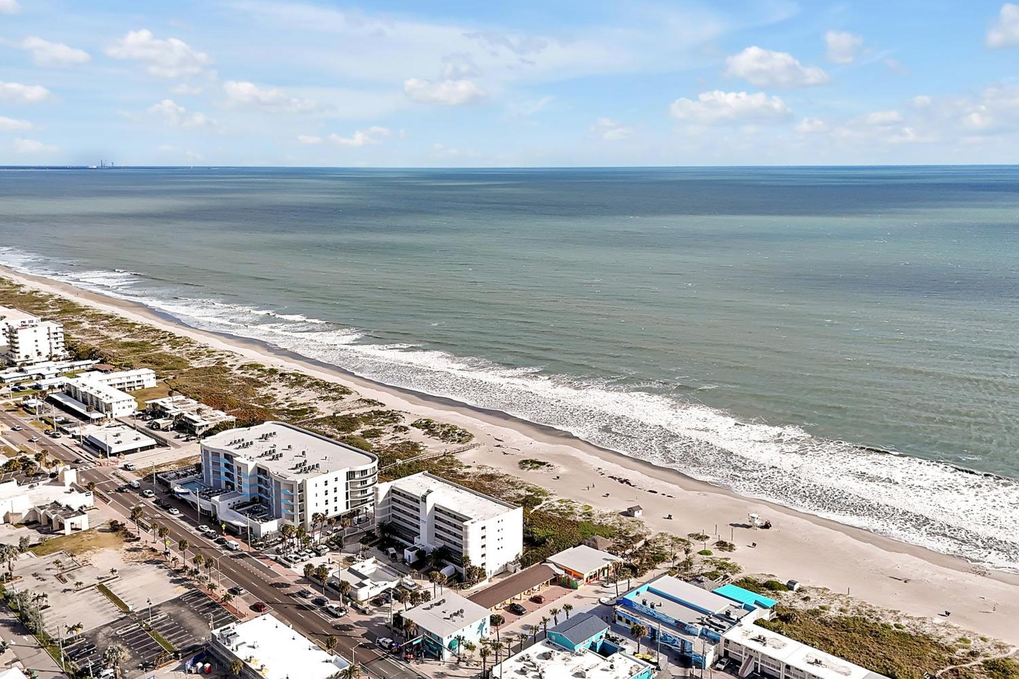Direct Oceanfront With Amazing Views Near Cocoa Apartment Cocoa Beach