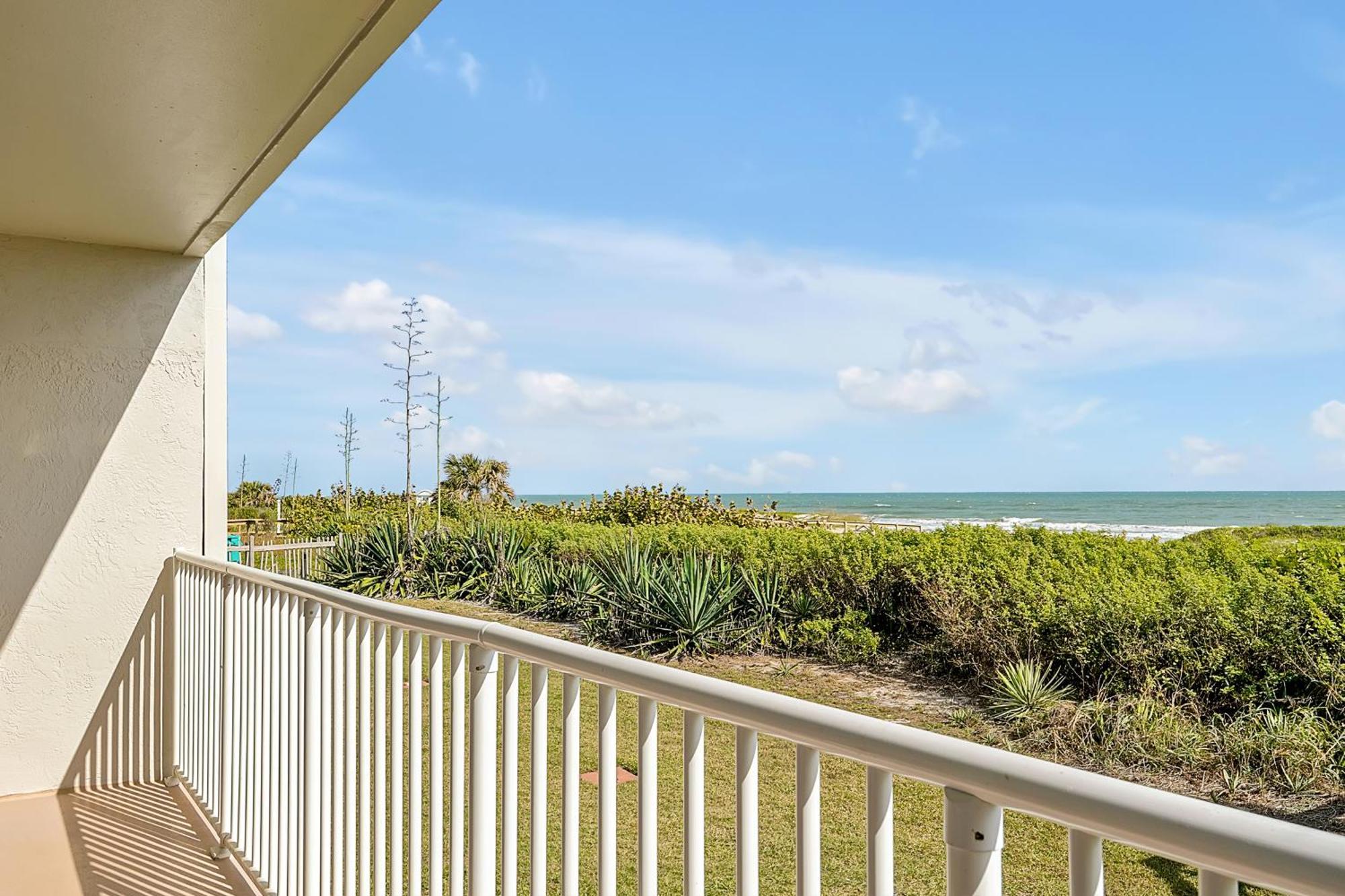 Direct Oceanfront With Amazing Views Near Cocoa * Cocoa Beach