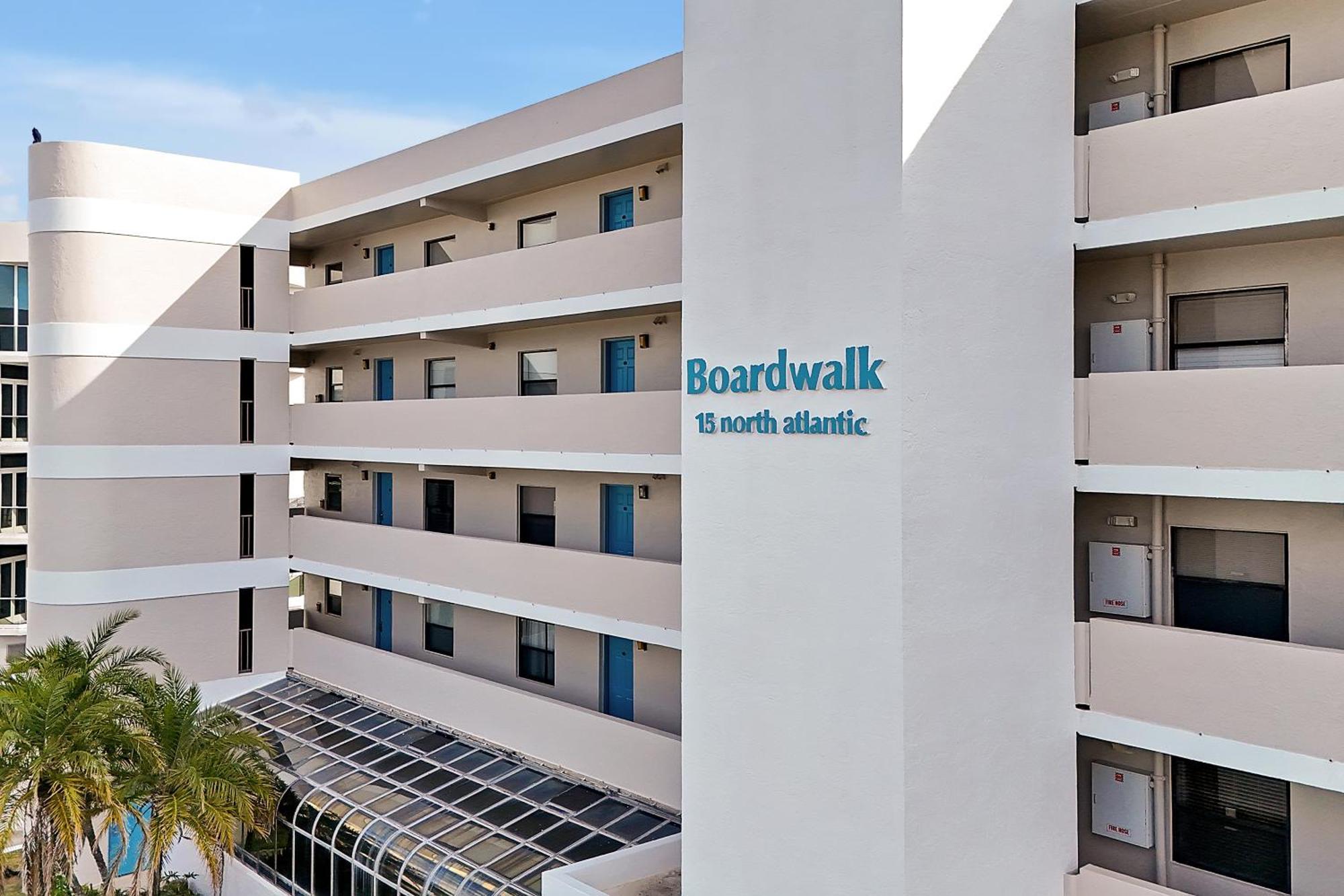 Apartment Direct Oceanfront With Amazing Views Near Cocoa