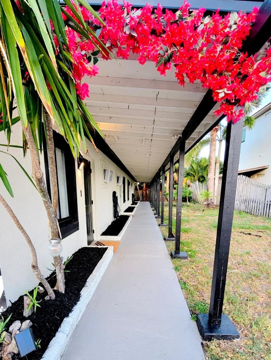 Apartment By The Sea 3 Cocoa Beach