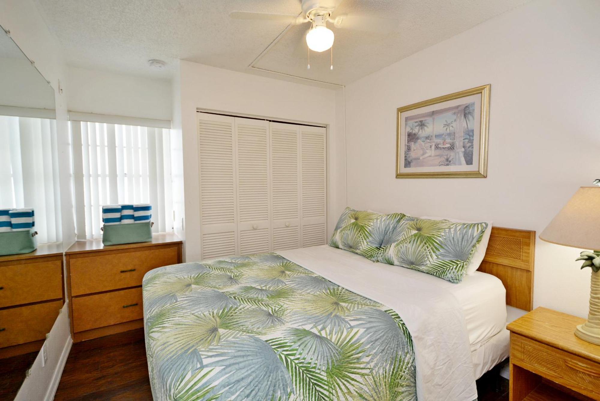 Unit 112 Courtyard In Oceanfront Complex Holiday home