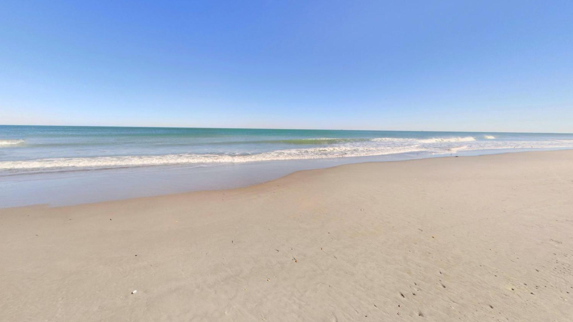 Holiday home Unit 116 Courtyard In Oceanfront Complex Cocoa Beach