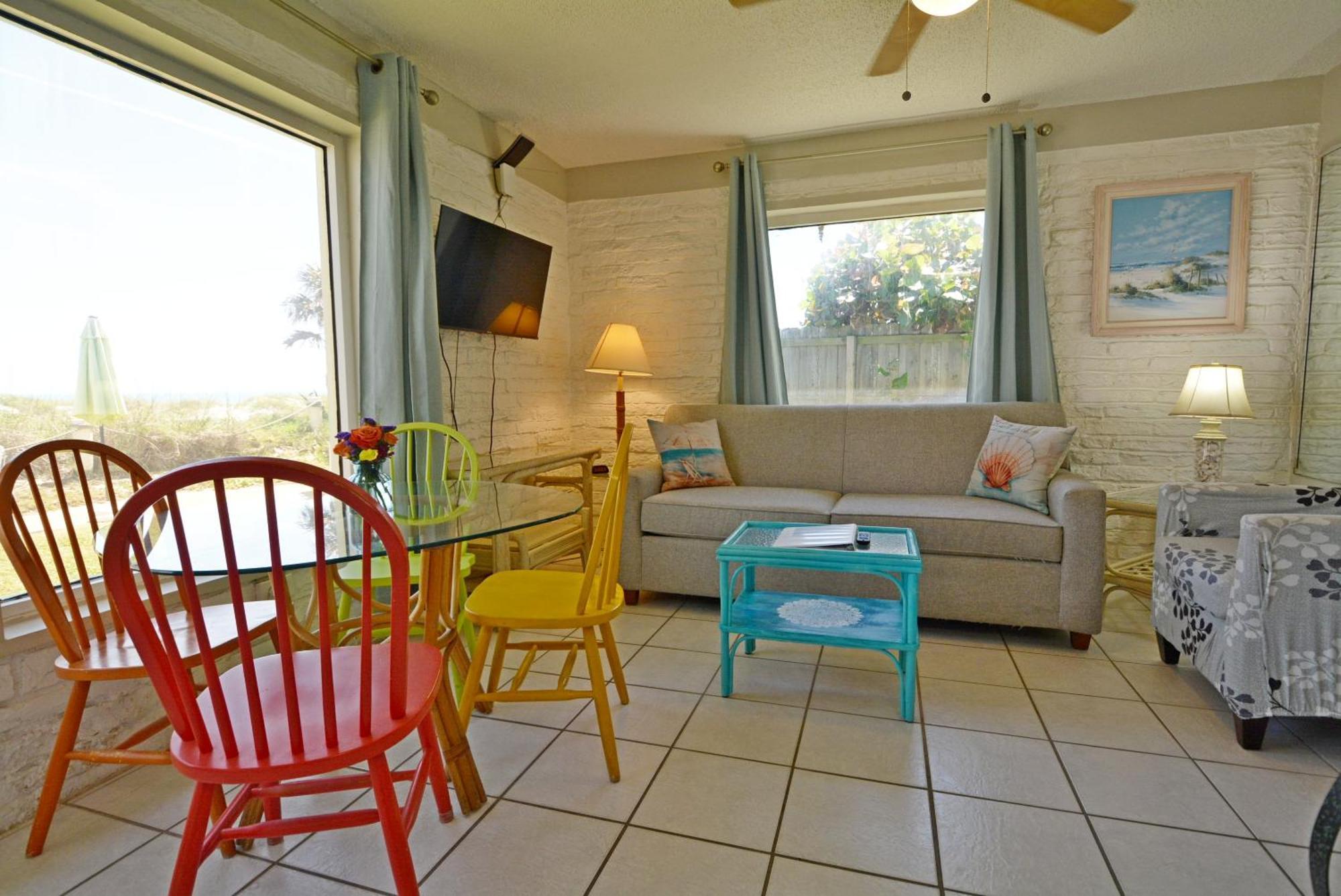 Unit 119 Direct Oceanfront Views 2br Heated Pool * Cocoa Beach