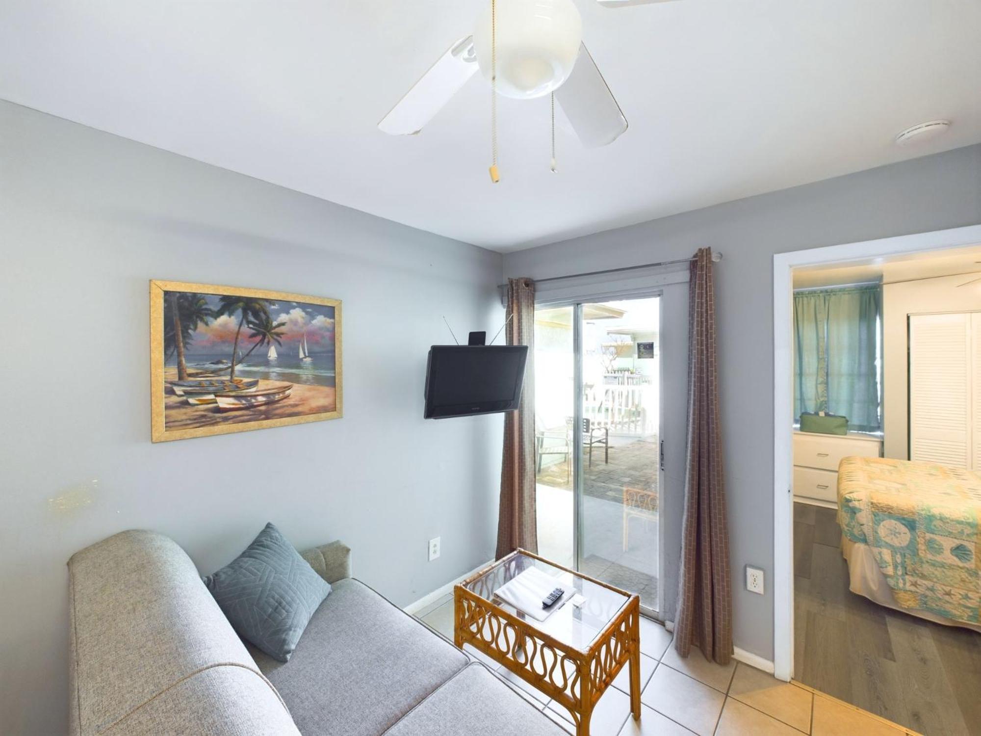 Unit 101 - 1Br Unit Wheated Pool And Hot Tub Apartment Cocoa Beach