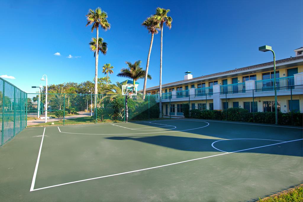 Hotel International Palms & Conference Center Cocoa 3*