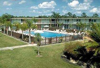 Hotel Super 8 Cocoa Area 2*