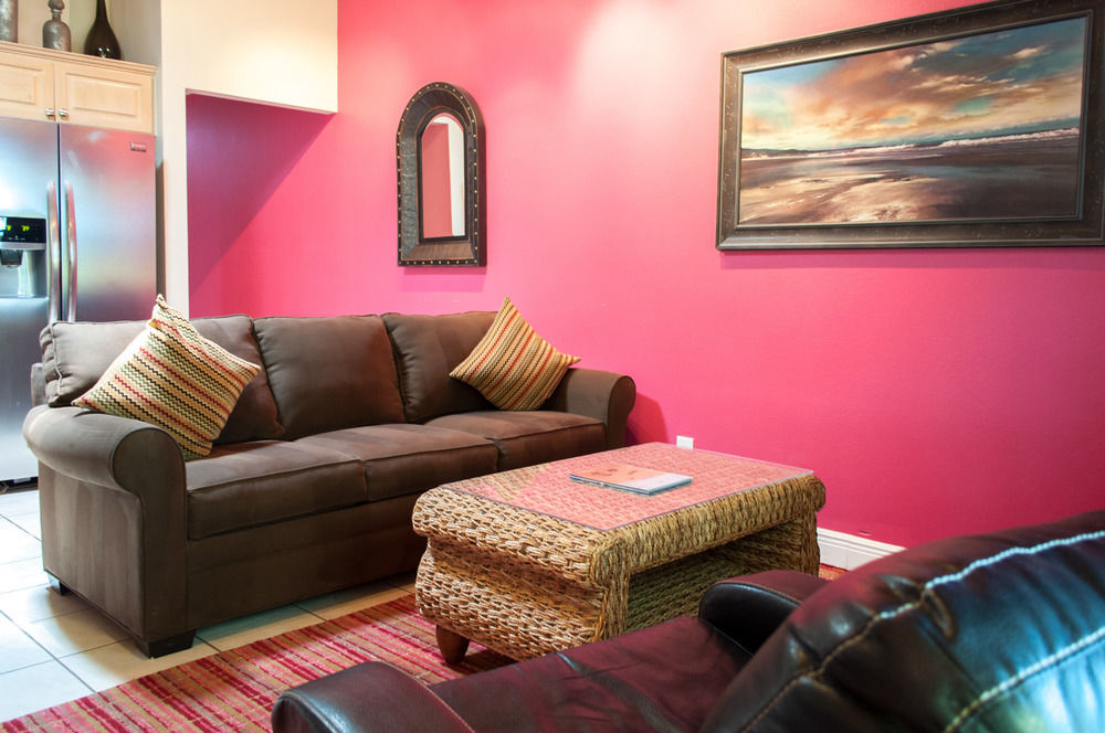 Place Aparthotel 3*