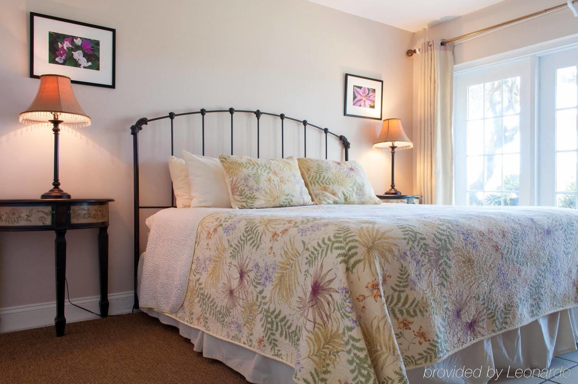 Aparthotel Place 3*