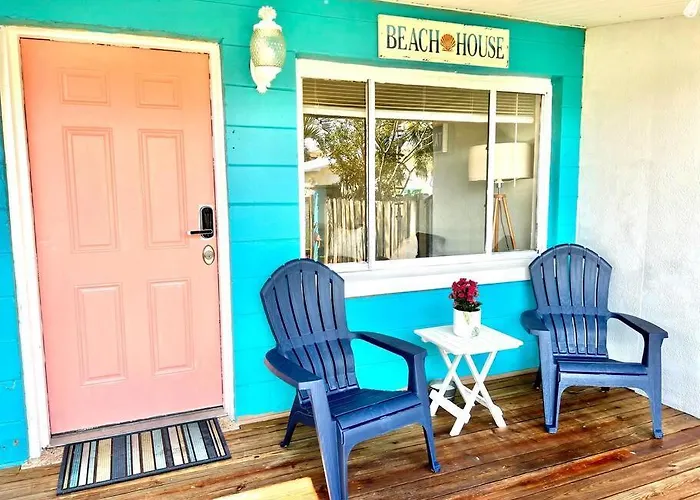 Beach Bungalow In Downtown Cocoa Beach