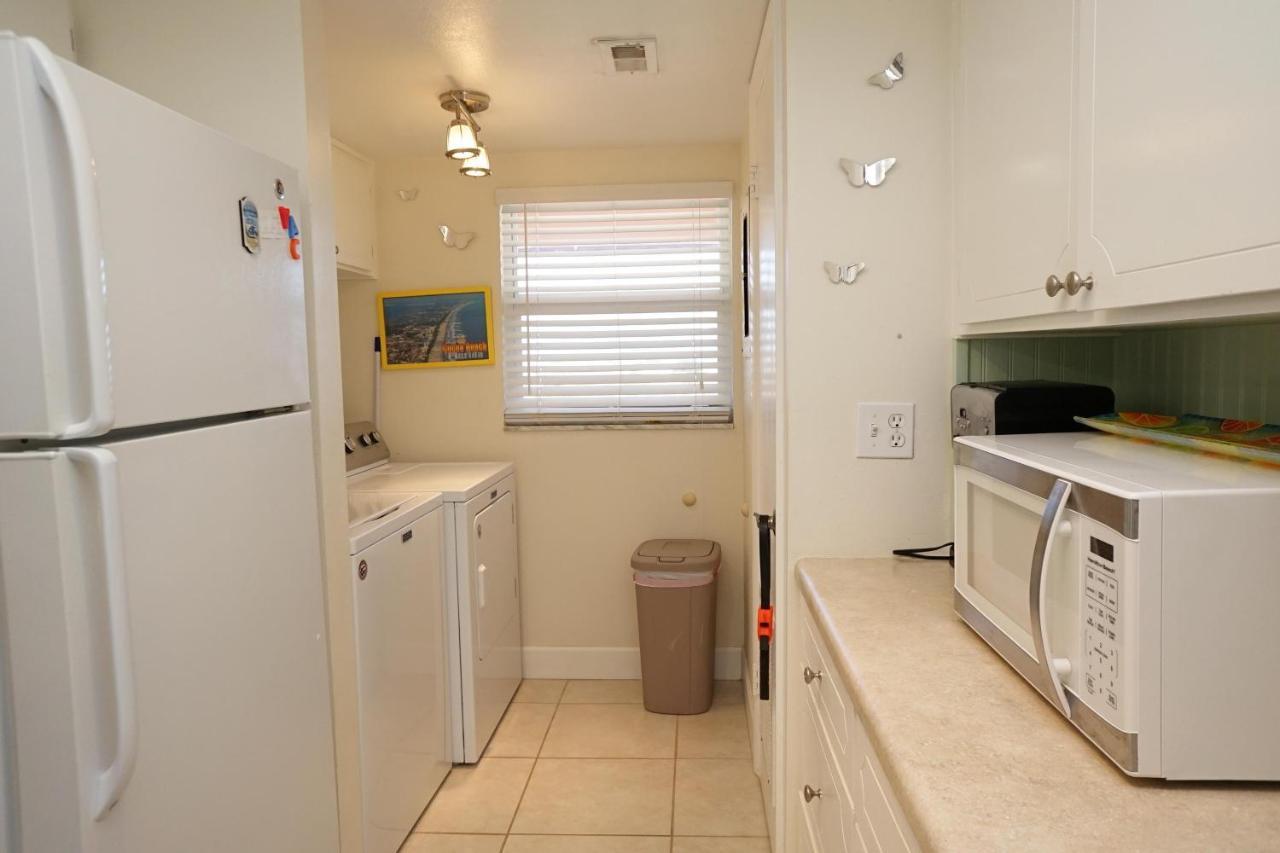 Wow! Updated Oceanfront, Pool Front Spanish Main 45! Cocoa Beach