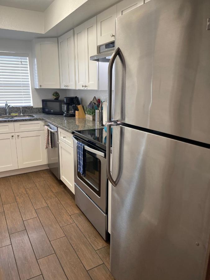 Beautiful Bright & Sparkling 2bed 1bath Retreat - Unit 212 Holiday home Cocoa Beach