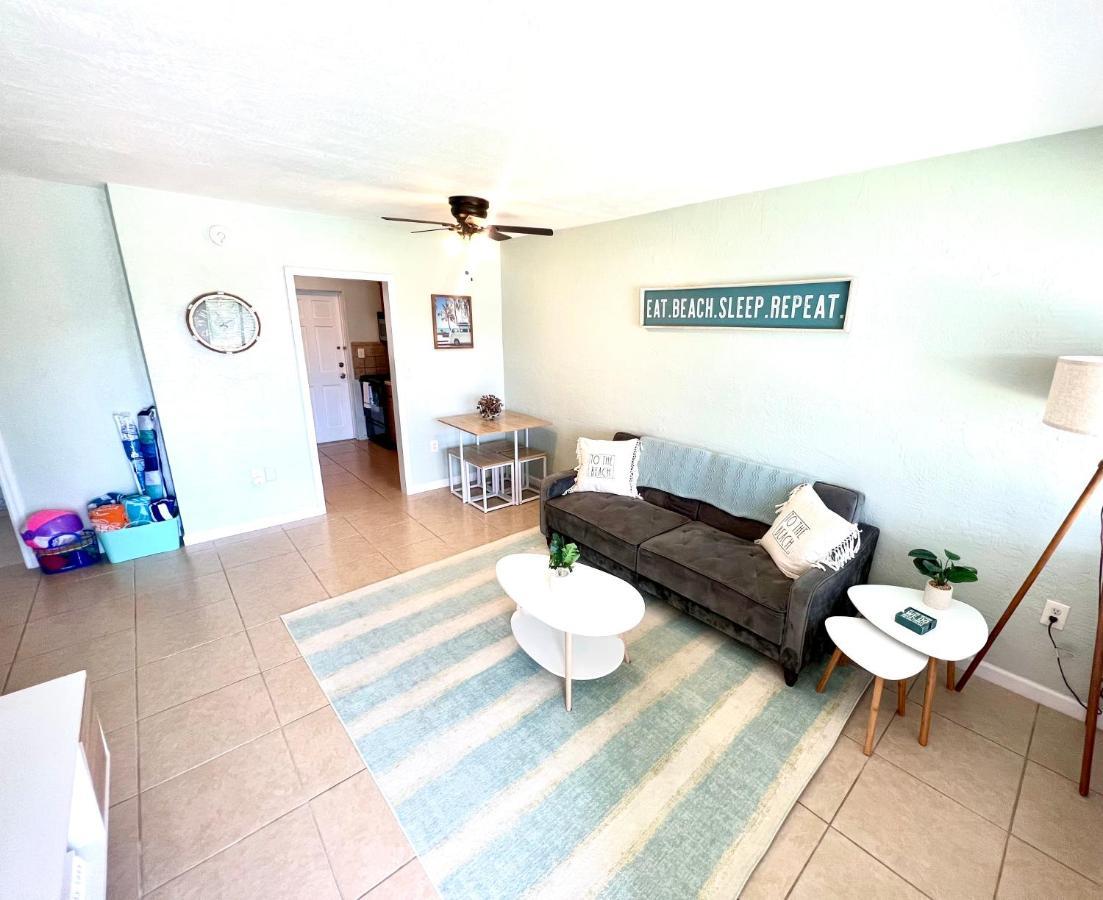 Beach Bungalow In Downtown