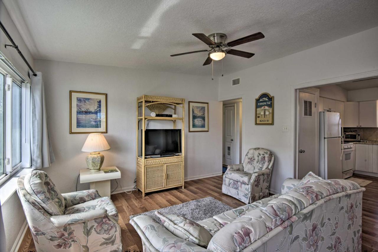 Sunny Cocoa Walk To Sea And Attractions! Apartment